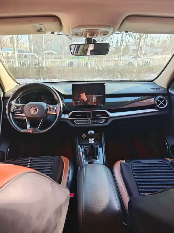 2021 BYD Song 1.5T 160HP L4 6MT,autocango,china used car exporter,china ev exporter,chinese used car exporter,chinese used ev exporter