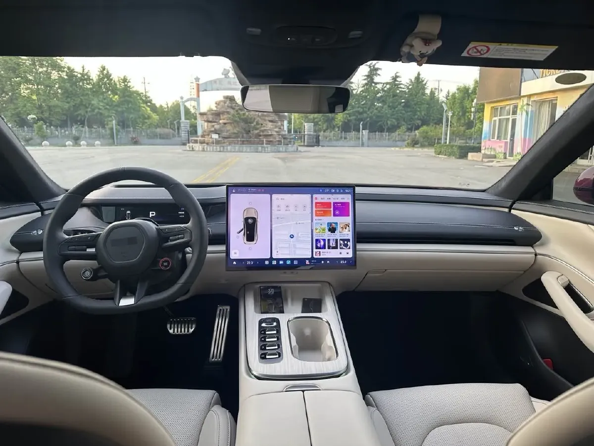 2024 MI SU7 BEV 101KWH,autocango,china used car exporter,china ev exporter,chinese used car exporter,chinese used ev exporter