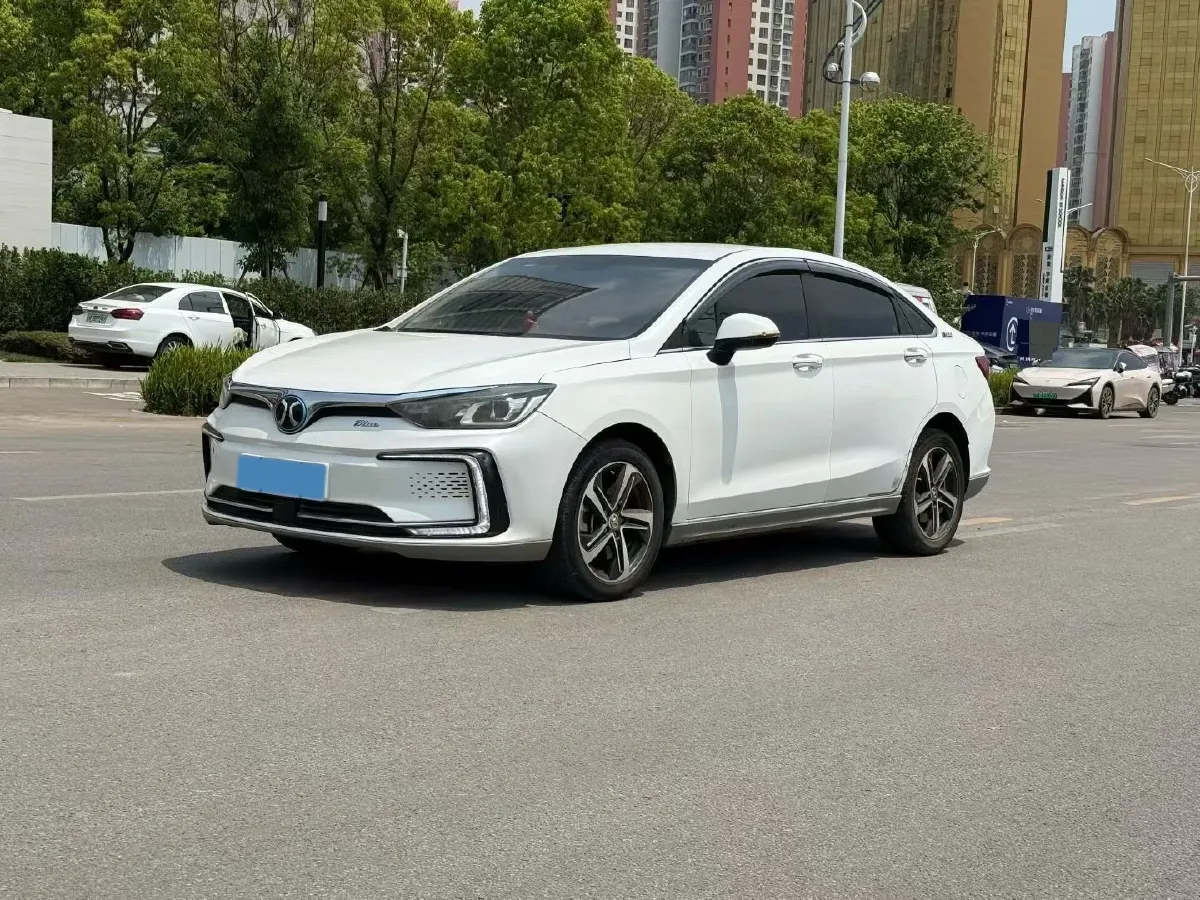 2018 BeiJing Auto EU5 BEV 53.66KWH,autocango,china used car exporter,china ev exporter,chinese used car exporter,chinese used ev exporter
