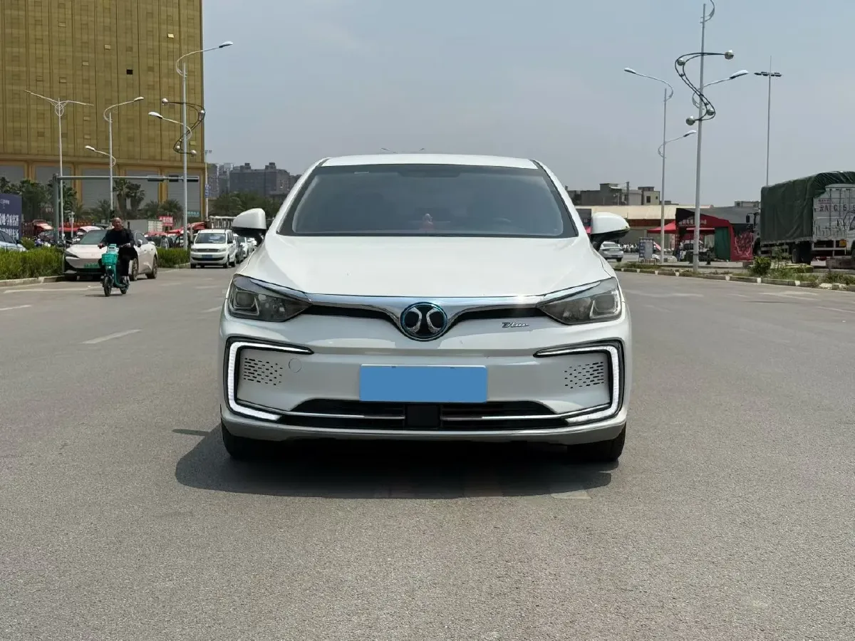 2018 BeiJing Auto EU5 BEV 53.66KWH,autocango,china used car exporter,china ev exporter,chinese used car exporter,chinese used ev exporter