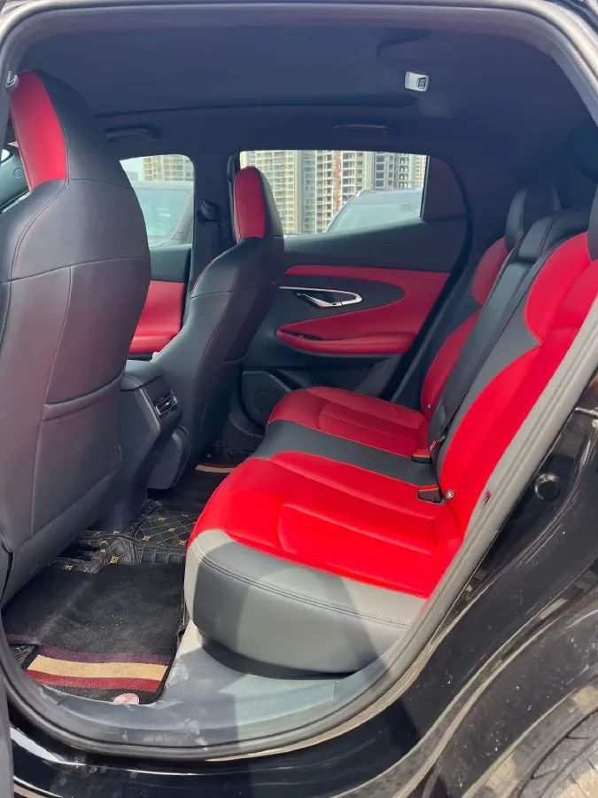 2021 ChangAn UNI-T 1.5T 180HP L4 7DCT,autocango,china used car exporter,china ev exporter,chinese used car exporter,chinese used ev exporter