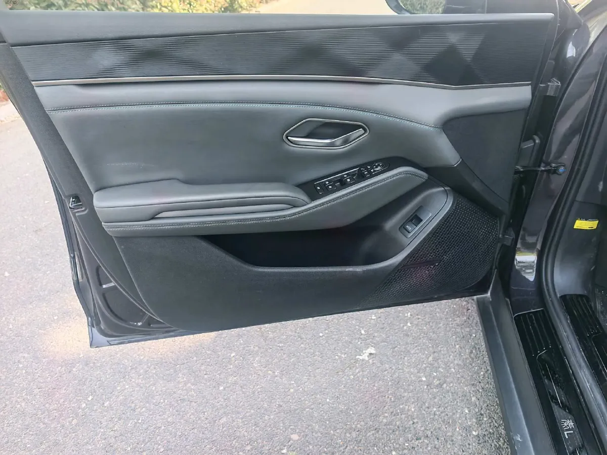 2024 BYD QinL 1.5L 101HP L4 E-CVT PHEV 15.87KWH,autocango,china used car exporter,china ev exporter,chinese used car exporter,chinese used ev exporter