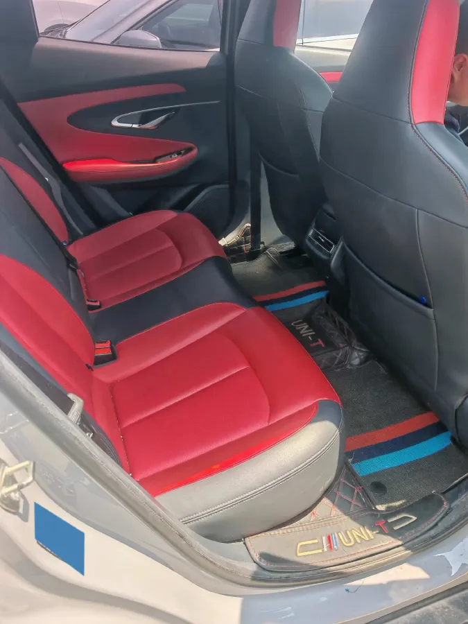 2020 ChangAn UNI-T 1.5T 180HP L4 7DCT,autocango,china used car exporter,china ev exporter,chinese used car exporter,chinese used ev exporter