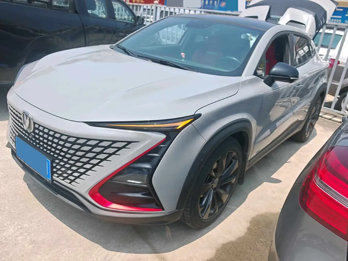 2020 ChangAn UNI-T 1.5T 180HP L4 7DCT,autocango,china used car exporter,china ev exporter,chinese used car exporter,chinese used ev exporter