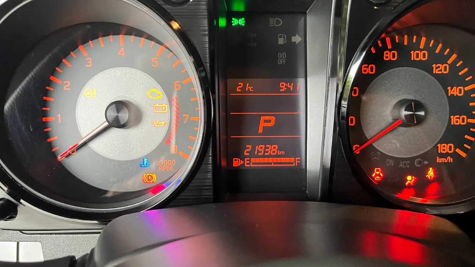 2019 Infiniti Q60 2.0T 211HP L4 7AT,autocango,china used car exporter,china ev exporter,chinese used car exporter,chinese used ev exporter