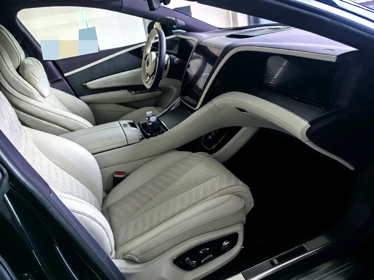 2025 YangWang U7 2.0T 245HP H4 E-CVT PHEV 52.4KWH,autocango,china used car exporter,china ev exporter,chinese used car exporter,chinese used ev exporter