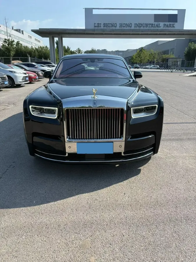 2018 Rolls-Royce Phantom 6.7T 571HP V12 8AT,autocango,china used car exporter,china ev exporter,chinese used car exporter,chinese used ev exporter