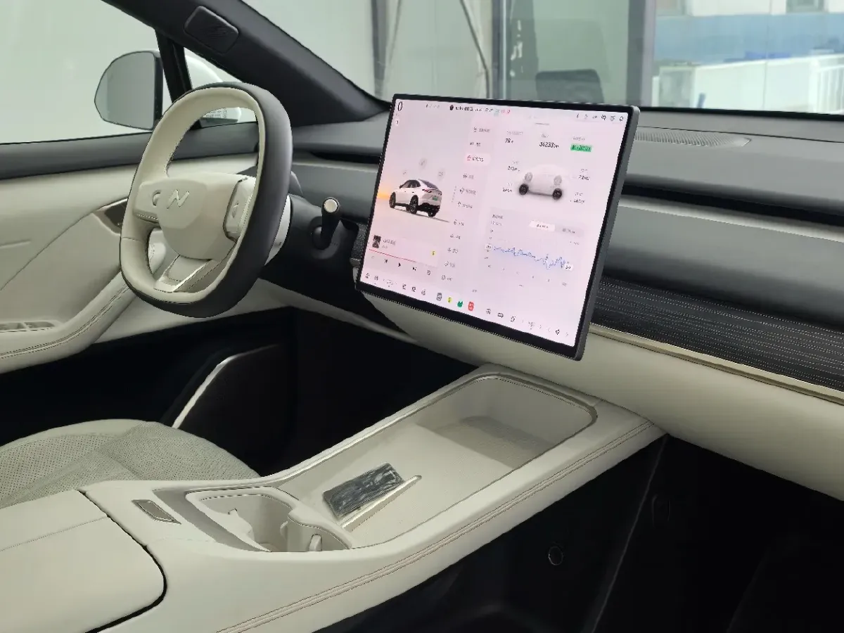 2024 ONVO L60 BEV 60KWH,autocango,china used car exporter,china ev exporter,chinese used car exporter,chinese used ev exporter