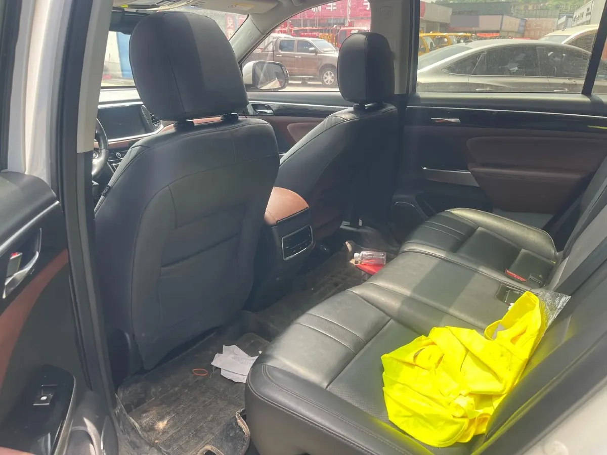 2017 GAC Trumpchi GS8 2.0T 201HP L4 6AT,autocango,china used car exporter,china ev exporter,chinese used car exporter,chinese used ev exporter