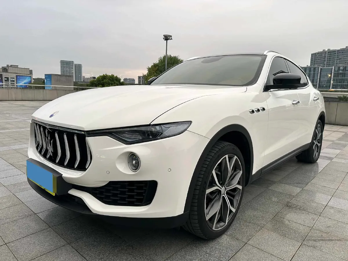 2018 Jaguar XJ 3.0T 340HP V6 8AT,autocango,china used car exporter,china ev exporter,chinese used car exporter,chinese used ev exporter