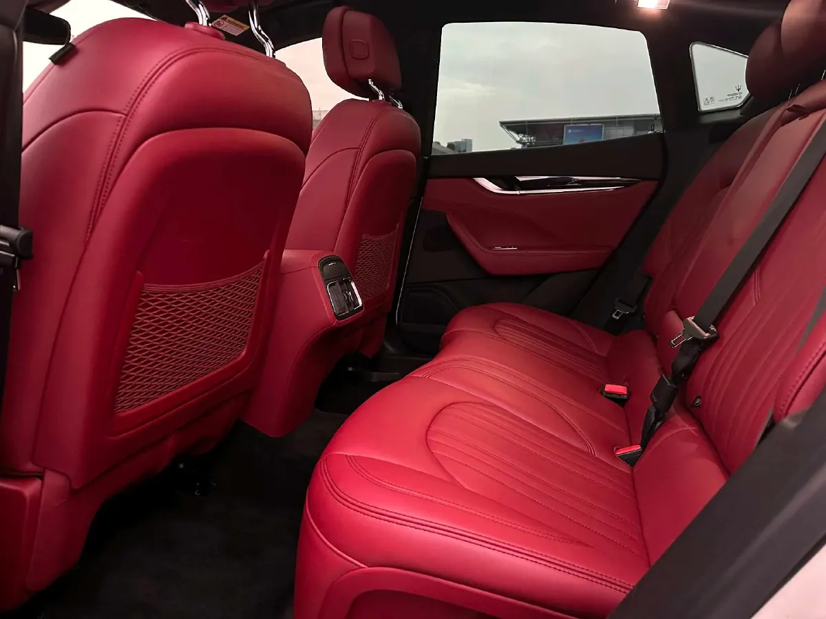 2018 Jaguar XJ 3.0T 340HP V6 8AT,autocango,china used car exporter,china ev exporter,chinese used car exporter,chinese used ev exporter