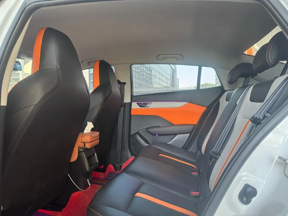 2023 DongFeng Aeolus YiXuan 1.5L 125HP L4 6DCT,autocango,china used car exporter,china ev exporter,chinese used car exporter,chinese used ev exporter