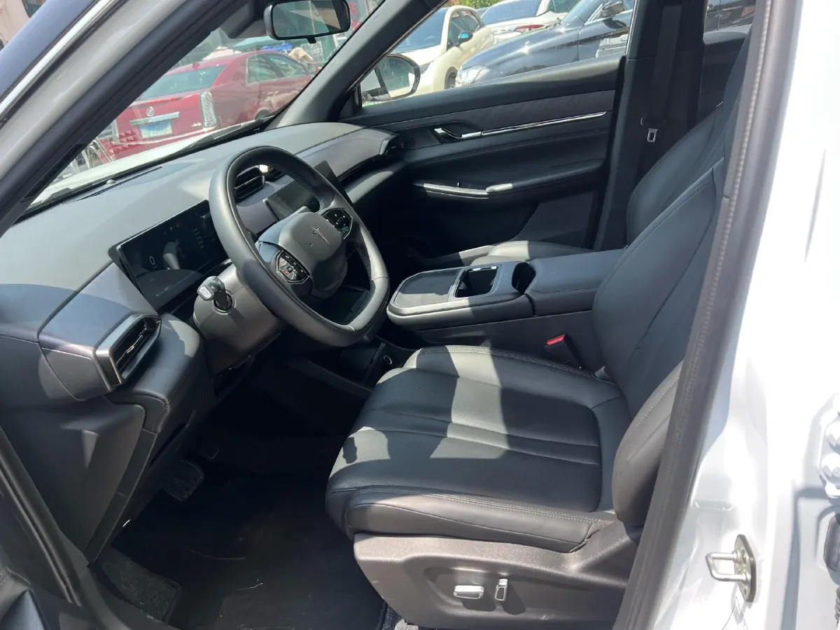 2025 HEDMOS 06 BEV,autocango,china used car exporter,china ev exporter,chinese used car exporter,chinese used ev exporter