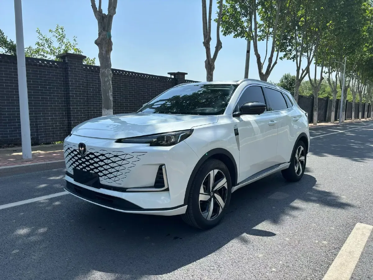 2024 ChangAn CS55 Plus 1.5T 188HP L4 7DCT,autocango,china used car exporter,china ev exporter,chinese used car exporter,chinese used ev exporter