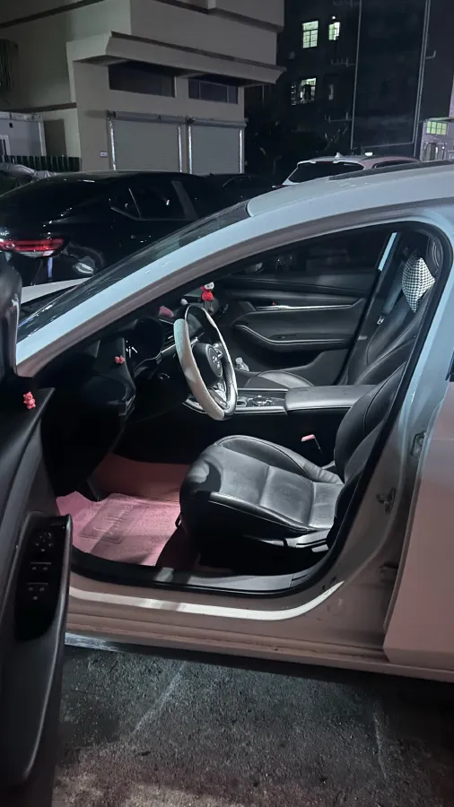 2021 Mazda 3 Axela 2.0L 158HP L4 6AT,autocango,china used car exporter,china ev exporter,chinese used car exporter,chinese used ev exporter