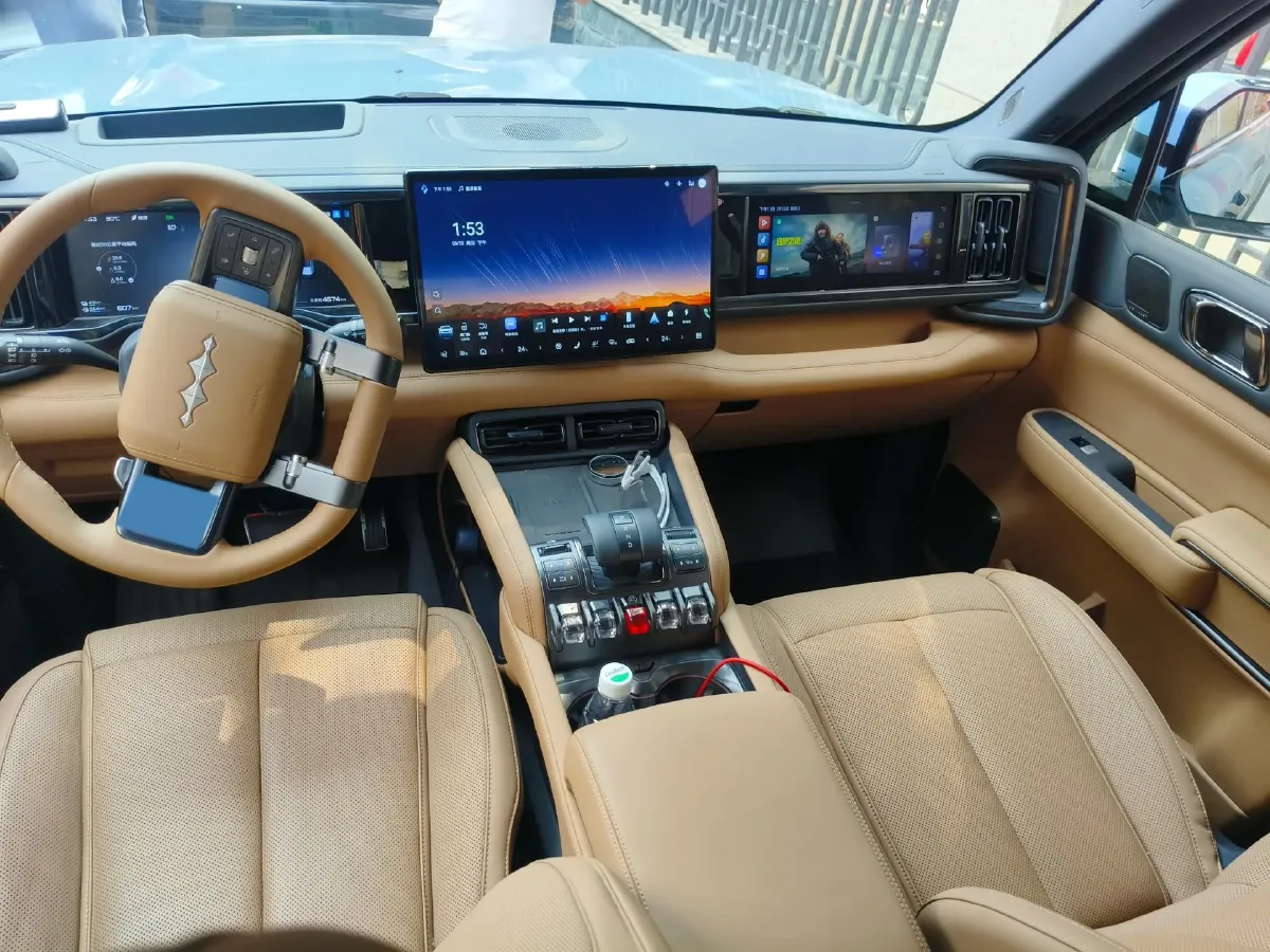 2025 FangChengBao Bao 5 1.5T 194HP L4 E-CVT PHEV,autocango,china used car exporter,china ev exporter,chinese used car exporter,chinese used ev exporter