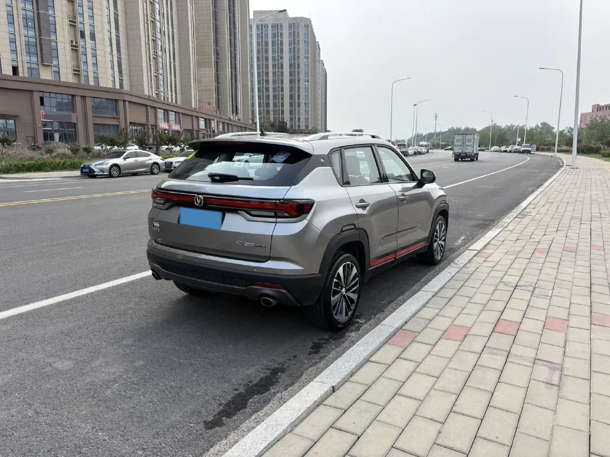 2021 ChangAn CS35 Plus 1.4T 160HP L4 7DCT,autocango,china used car exporter,china ev exporter,chinese used car exporter,chinese used ev exporter