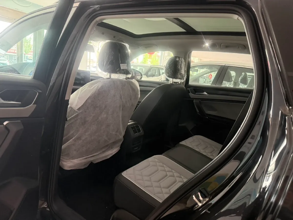 2026 Volkswagen Tayron 1.5T 160HP L4 7DCT,autocango,china used car exporter,china ev exporter,chinese used car exporter,chinese used ev exporter