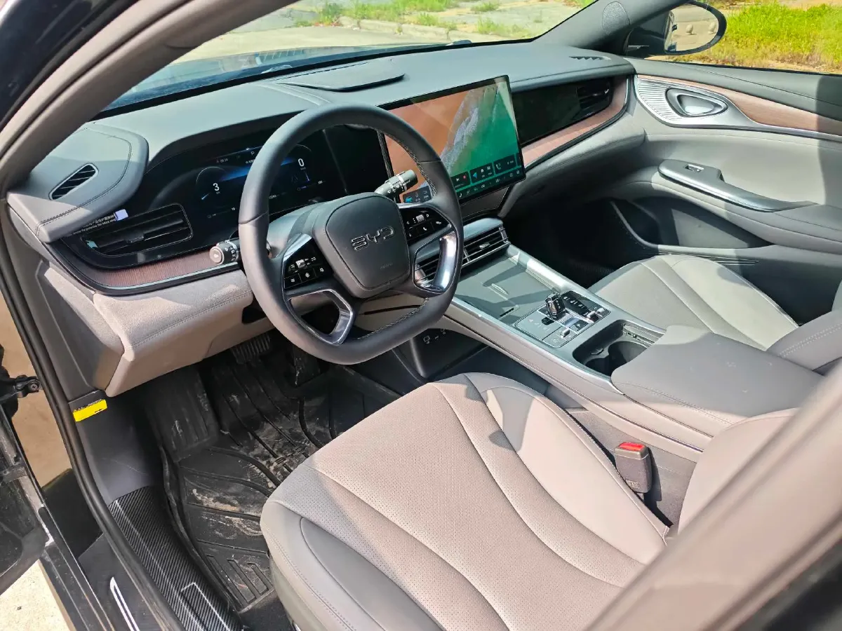 2024 BYD Seal 1.5L 110HP L4 E-CVT PHEV 17.6KWH,autocango,china used car exporter,china ev exporter,chinese used car exporter,chinese used ev exporter