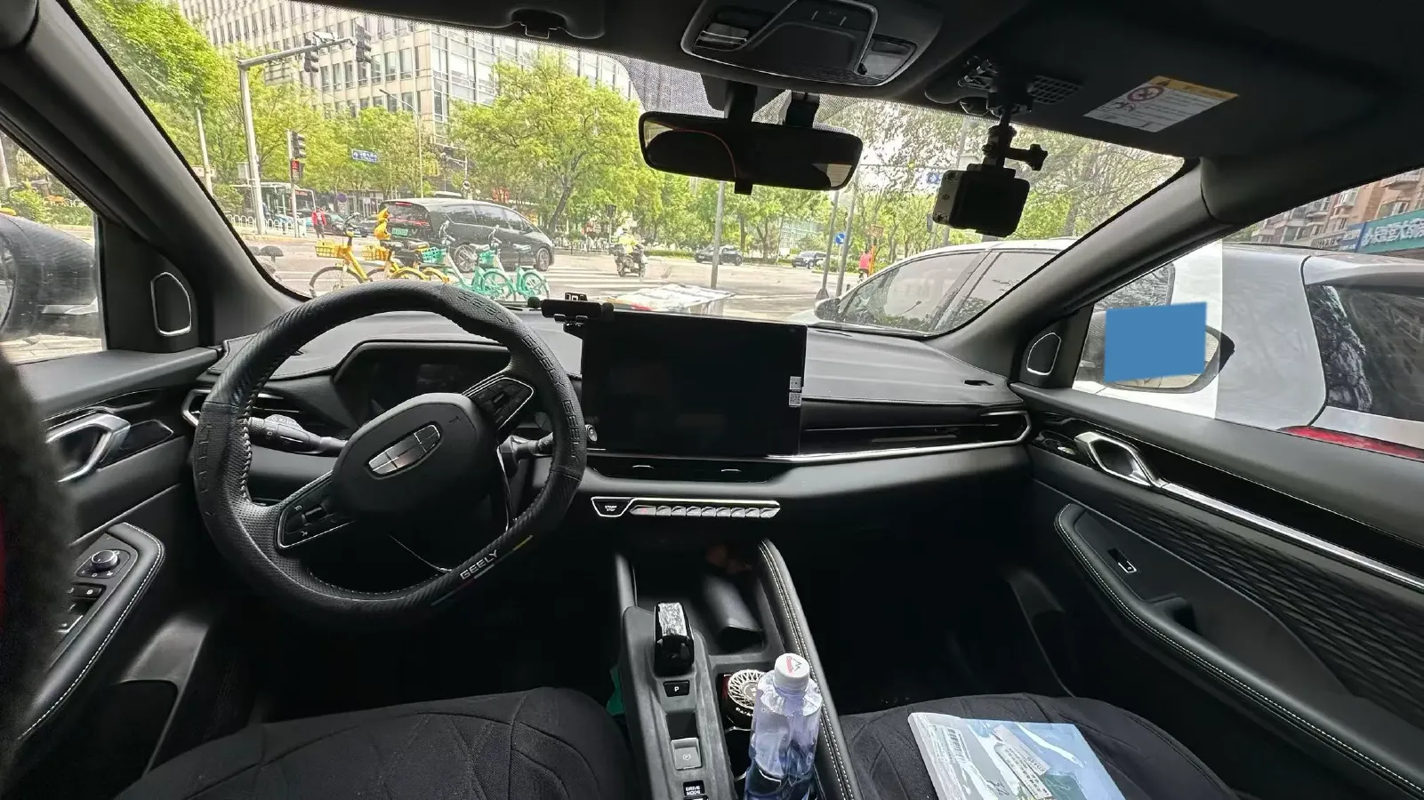 2025 Geely Coolray 1.5T 181HP L4 7DCT,autocango,china used car exporter,china ev exporter,chinese used car exporter,chinese used ev exporter