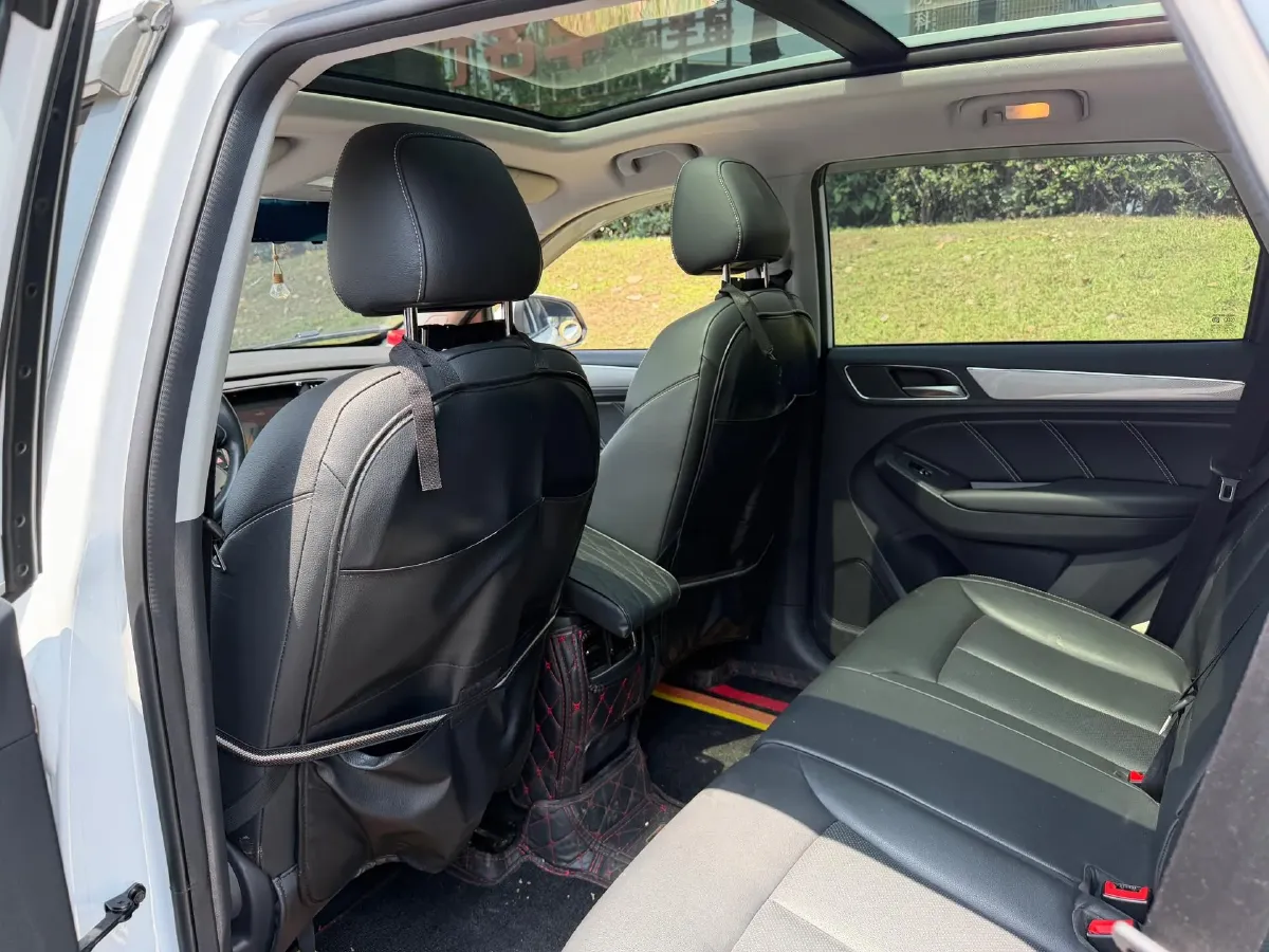 2020 Roewe RX5 1.5T 169HP L4 7DCT,autocango,china used car exporter,china ev exporter,chinese used car exporter,chinese used ev exporter