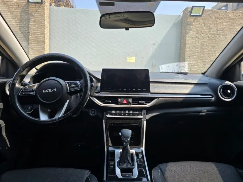 2021 Kia K3 1.5L 115HP L4 CVT,autocango,china used car exporter,china ev exporter,chinese used car exporter,chinese used ev exporter