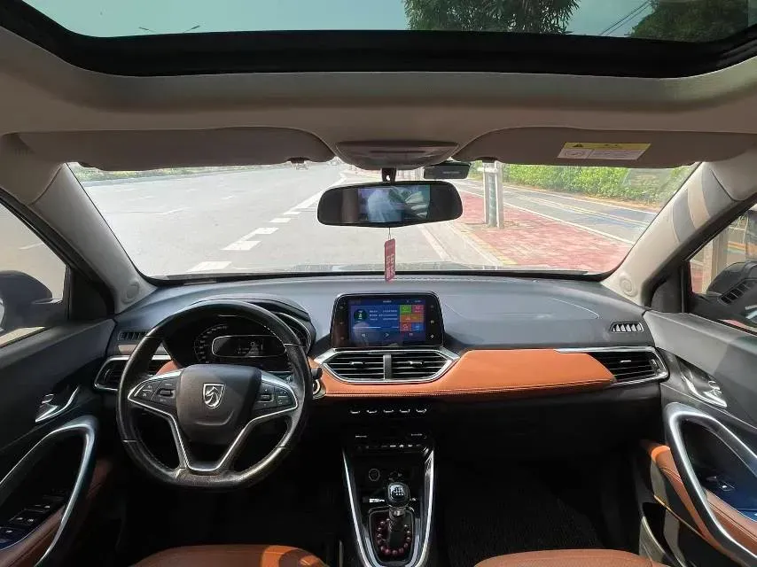 2019 JAC Refine M3 1.6L 120HP L4 5MT,autocango,china used car exporter,china ev exporter,chinese used car exporter,chinese used ev exporter