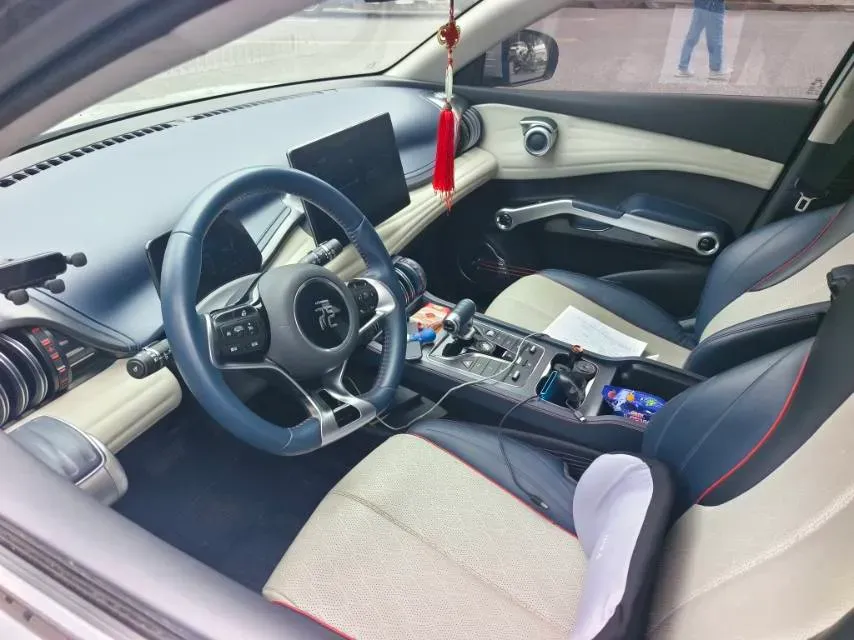 2022 Roewe RX5 MAX 1.5T 181HP L4 6AT,autocango,china used car exporter,china ev exporter,chinese used car exporter,chinese used ev exporter