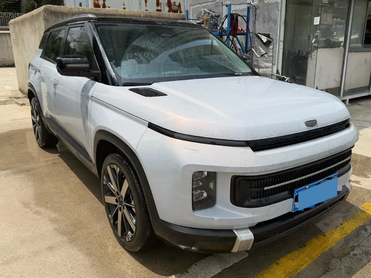 2023 Geely ICON 1.5T 181HP L4 7DCT,autocango,china used car exporter,china ev exporter,chinese used car exporter,chinese used ev exporter