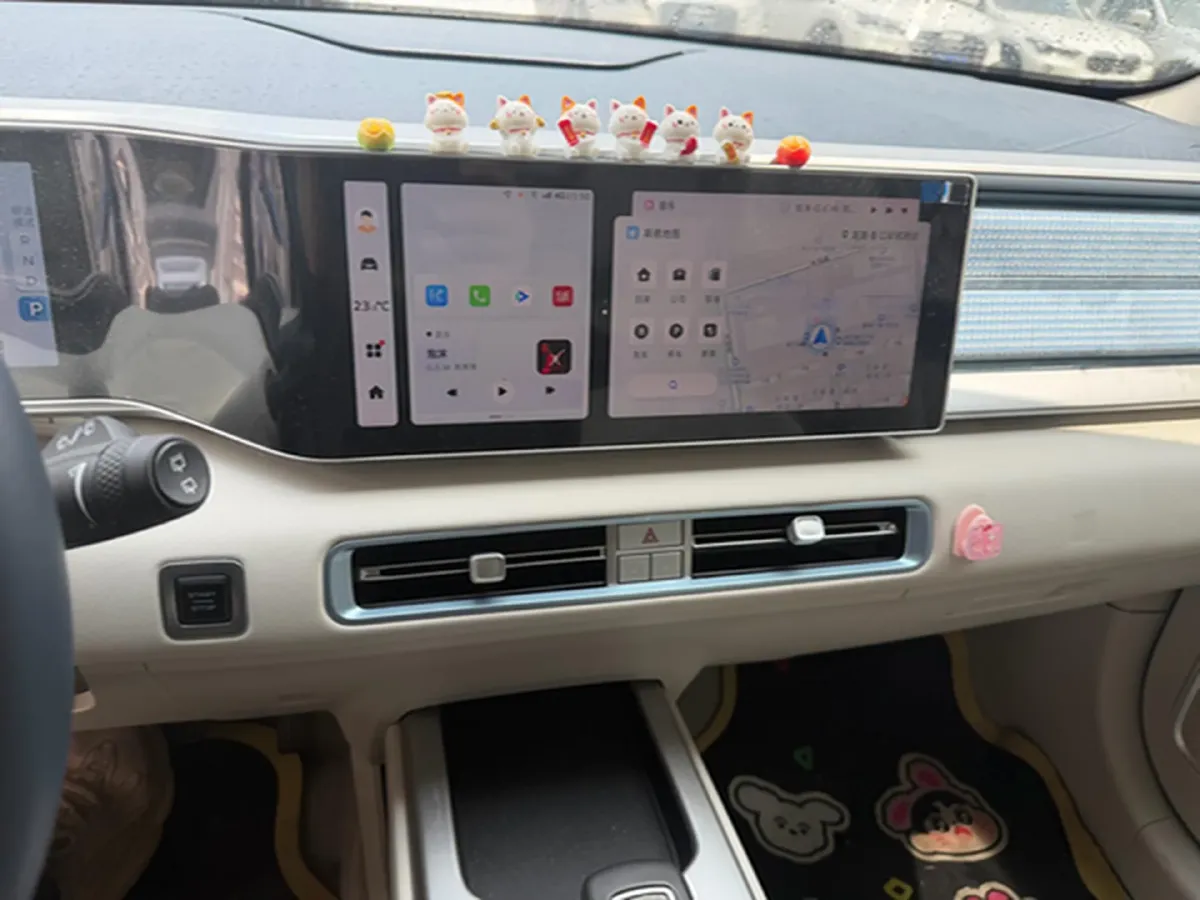 2023 Geely ICON 1.5T 181HP L4 7DCT,autocango,china used car exporter,china ev exporter,chinese used car exporter,chinese used ev exporter