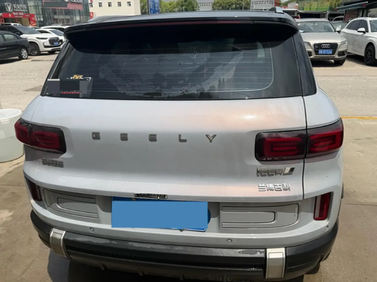 2023 Geely ICON 1.5T 181HP L4 7DCT,autocango,china used car exporter,china ev exporter,chinese used car exporter,chinese used ev exporter