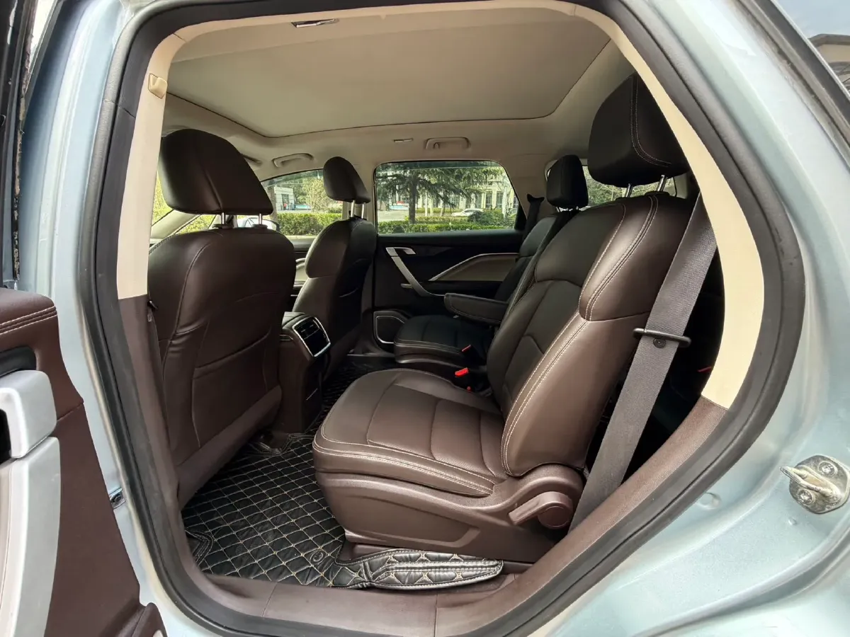 2019 Geely JiaJi 1.8T 184HP L4 6AT,autocango,china used car exporter,china ev exporter,chinese used car exporter,chinese used ev exporter