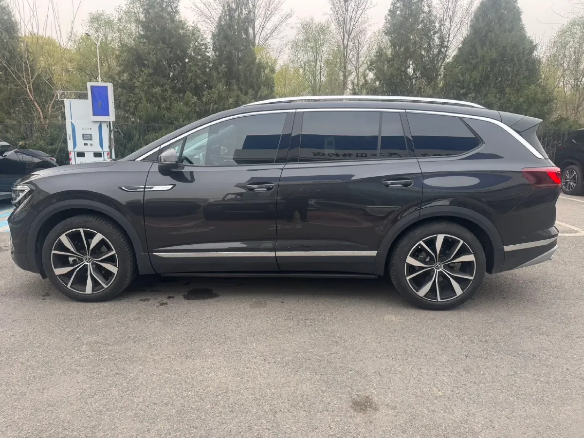 2024 Volkswagen Talagon 2.5T 299HP V6 7DCT,autocango,china used car exporter,china ev exporter,chinese used car exporter,chinese used ev exporter
