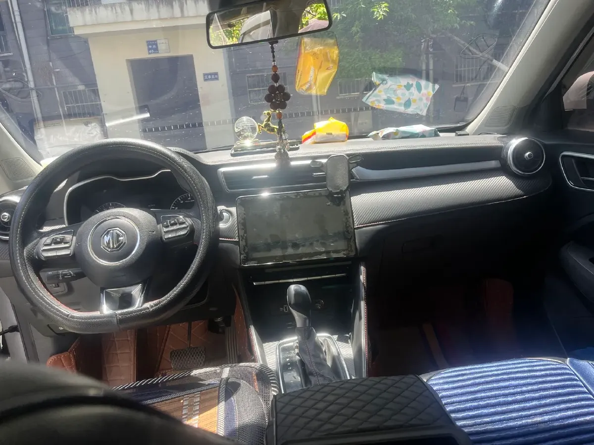 2020 MG ZS 1.5L 120HP L4 5MT,autocango,china used car exporter,china ev exporter,chinese used car exporter,chinese used ev exporter