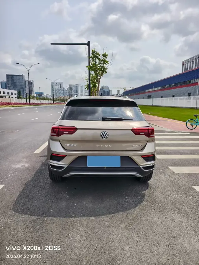 2020 Volkswagen T-Roc 1.4T 150HP L4 7DCT,autocango,china used car exporter,china ev exporter,chinese used car exporter,chinese used ev exporter
