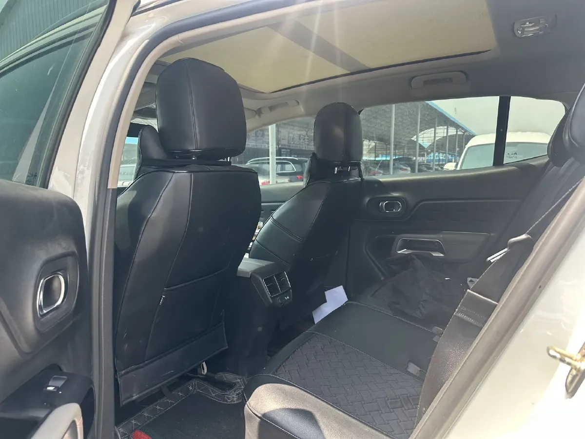 2019 Citroen C5 Aircross 1.6T 167HP L4 6AT,autocango,china used car exporter,china ev exporter,chinese used car exporter,chinese used ev exporter