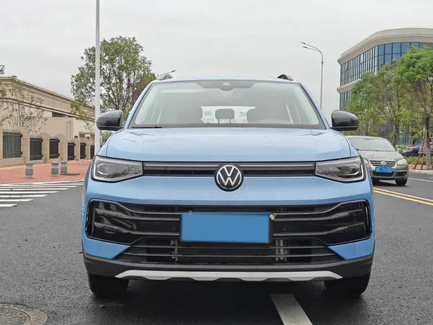 2025 Volkswagen Tharu 1.5T 160HP L4 7DCT,autocango,china used car exporter,china ev exporter,chinese used car exporter,chinese used ev exporter