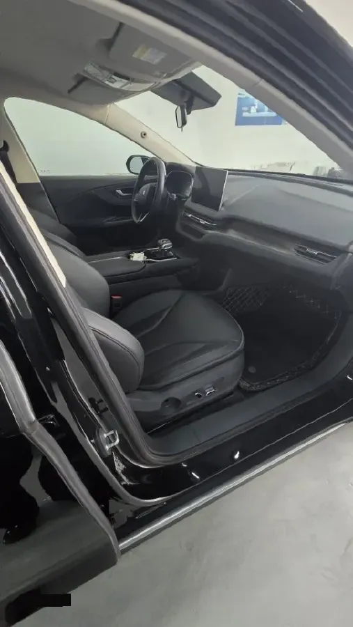 2022 HongQi E-QM5 BEV 54KWH,autocango,china used car exporter,china ev exporter,chinese used car exporter,chinese used ev exporter