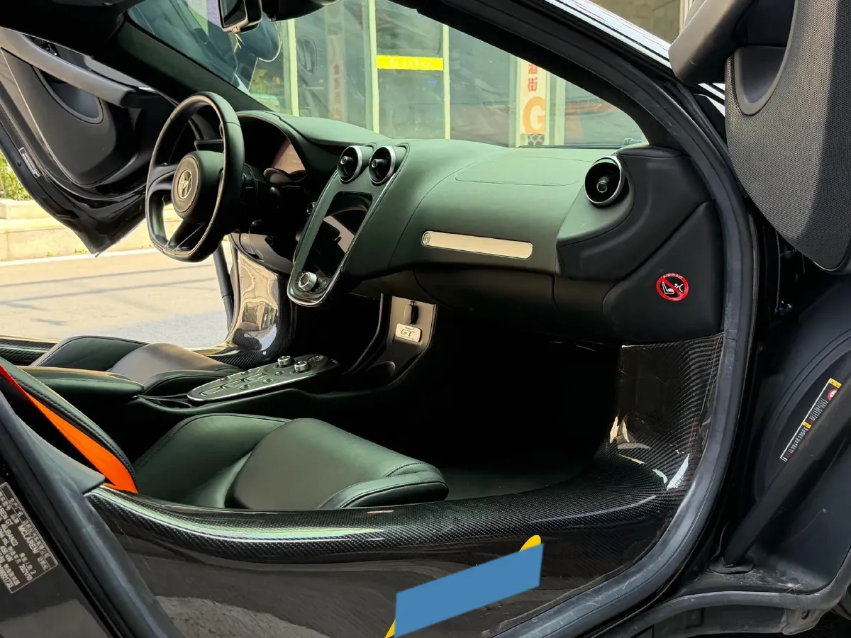 2022 McLaren GT 4.0T 620HP V8 7DCT,autocango,china used car exporter,china ev exporter,chinese used car exporter,chinese used ev exporter