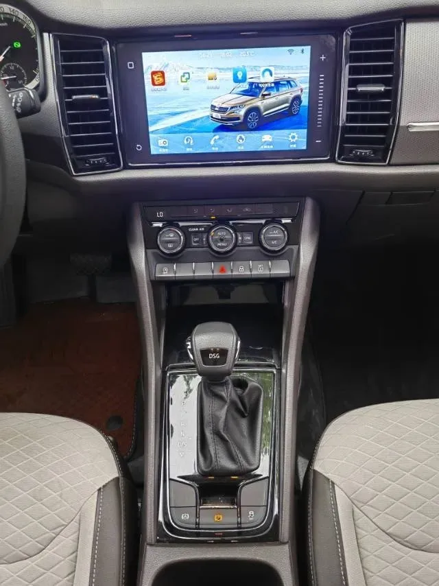 2018 Skoda Kodiak 2.0T 186HP L4 7DCT,autocango,china used car exporter,china ev exporter,chinese used car exporter,chinese used ev exporter