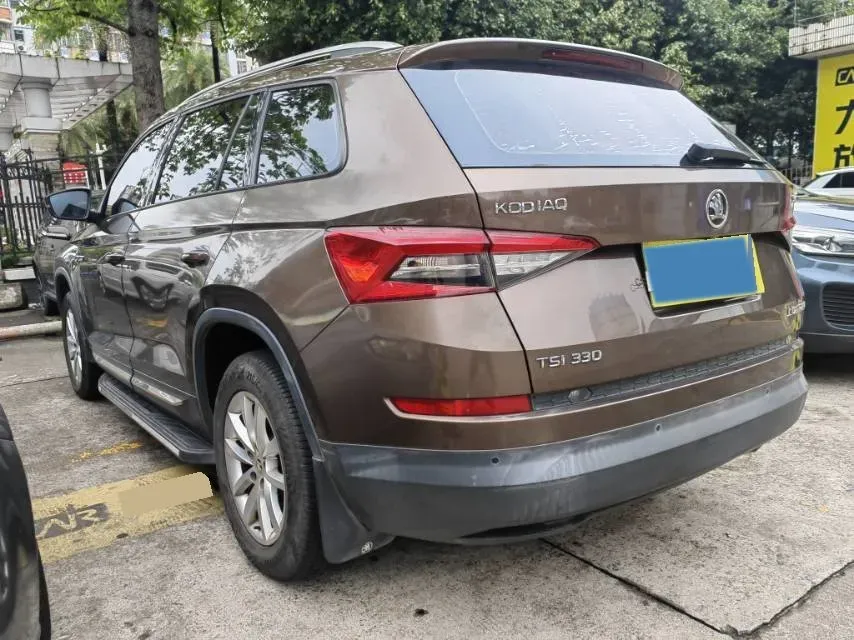2018 Skoda Kodiak 2.0T 186HP L4 7DCT,autocango,china used car exporter,china ev exporter,chinese used car exporter,chinese used ev exporter
