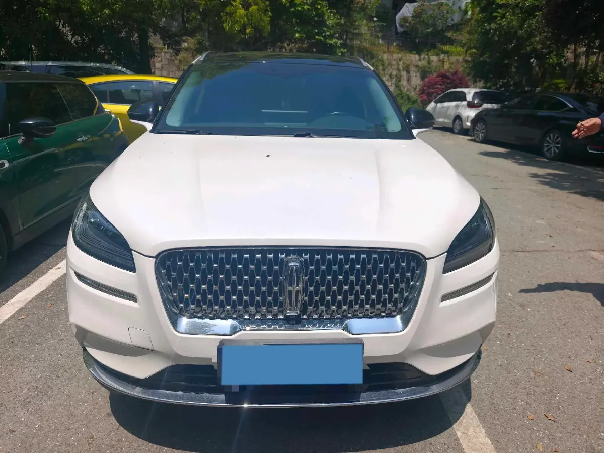 2020 Lincoln Corsair 2.0T 245HP L4 8AT,autocango,china used car exporter,china ev exporter,chinese used car exporter,chinese used ev exporter