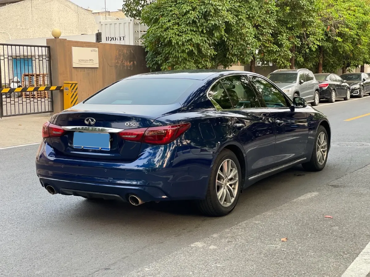 2018 MAXUS G10 2.0T 224HP L4 6AT,autocango,china used car exporter,china ev exporter,chinese used car exporter,chinese used ev exporter