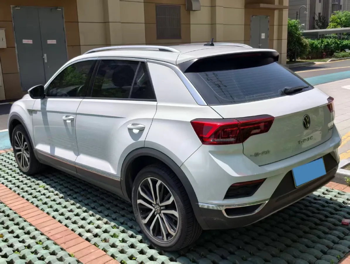2021 Volkswagen T-Roc 1.4T 150HP L4 7DCT,autocango,china used car exporter,china ev exporter,chinese used car exporter,chinese used ev exporter