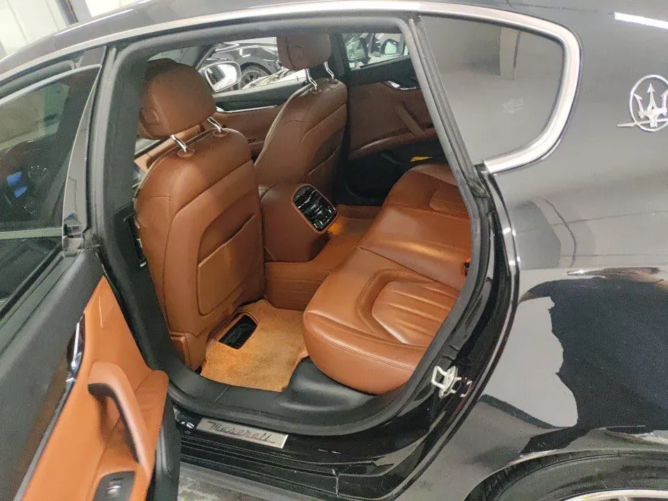 2017 Maserati Quattroporte 3.0T 350HP V6 8AT,autocango,china used car exporter,china ev exporter,chinese used car exporter,chinese used ev exporter