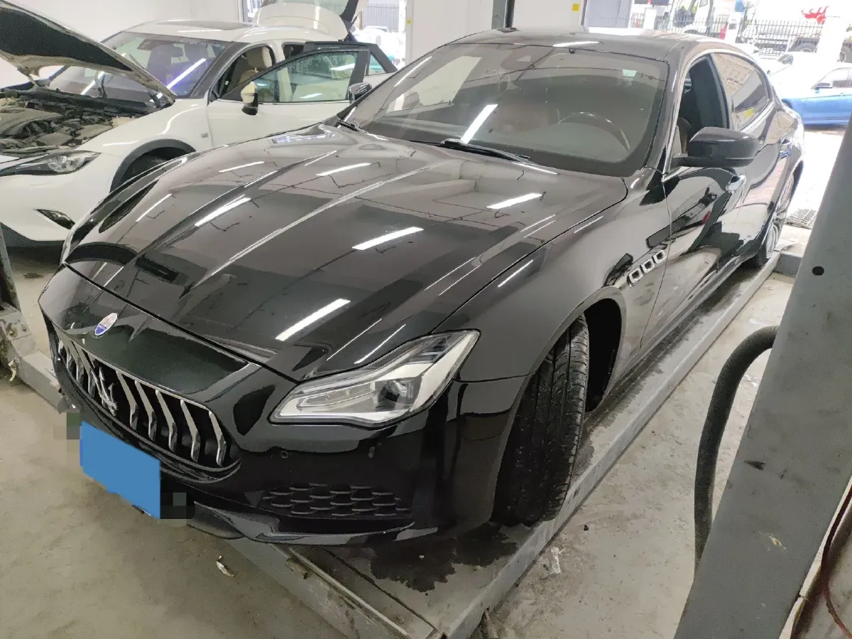 2017 Maserati Quattroporte 3.0T 350HP V6 8AT,autocango,china used car exporter,china ev exporter,chinese used car exporter,chinese used ev exporter