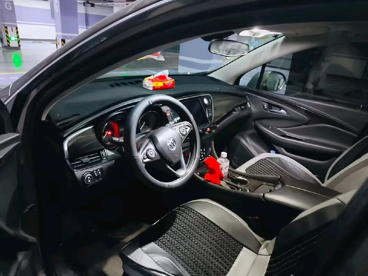 2019 Chevrolet Equinox 2.0T 260HP L4 9AT,autocango,china used car exporter,china ev exporter,chinese used car exporter,chinese used ev exporter