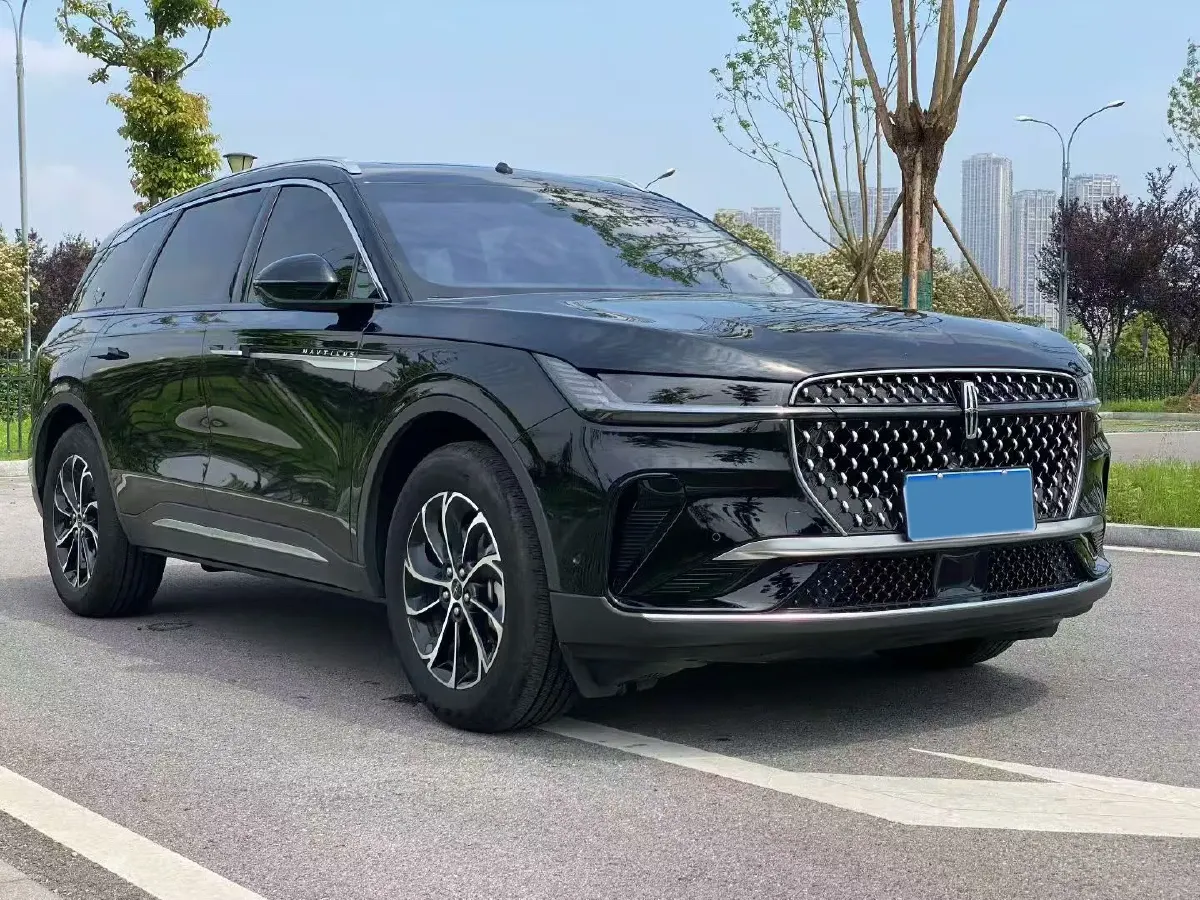 2023 Lincoln Nautilus 2.0T 261HP L4 8AT,autocango,china used car exporter,china ev exporter,chinese used car exporter,chinese used ev exporter