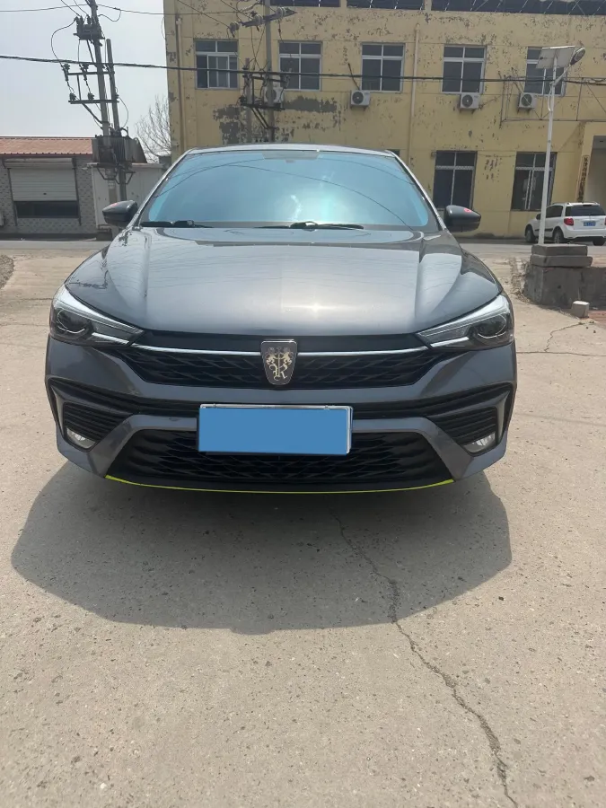 2021 Roewe i5 1.5L 120HP L4 5MT,autocango,china used car exporter,china ev exporter,chinese used car exporter,chinese used ev exporter