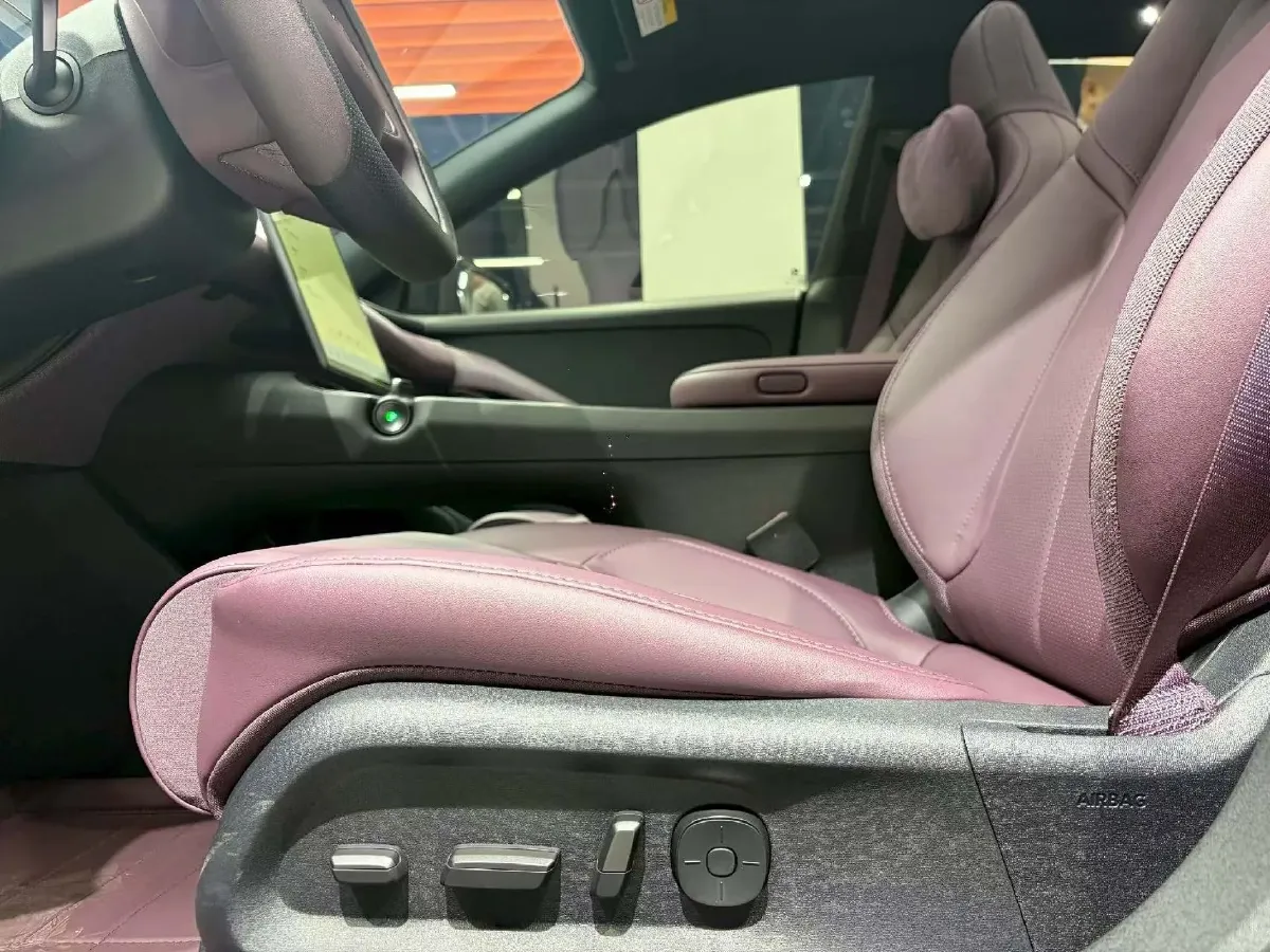 2024 NIO ET5T BEV 75KWH,autocango,china used car exporter,china ev exporter,chinese used car exporter,chinese used ev exporter